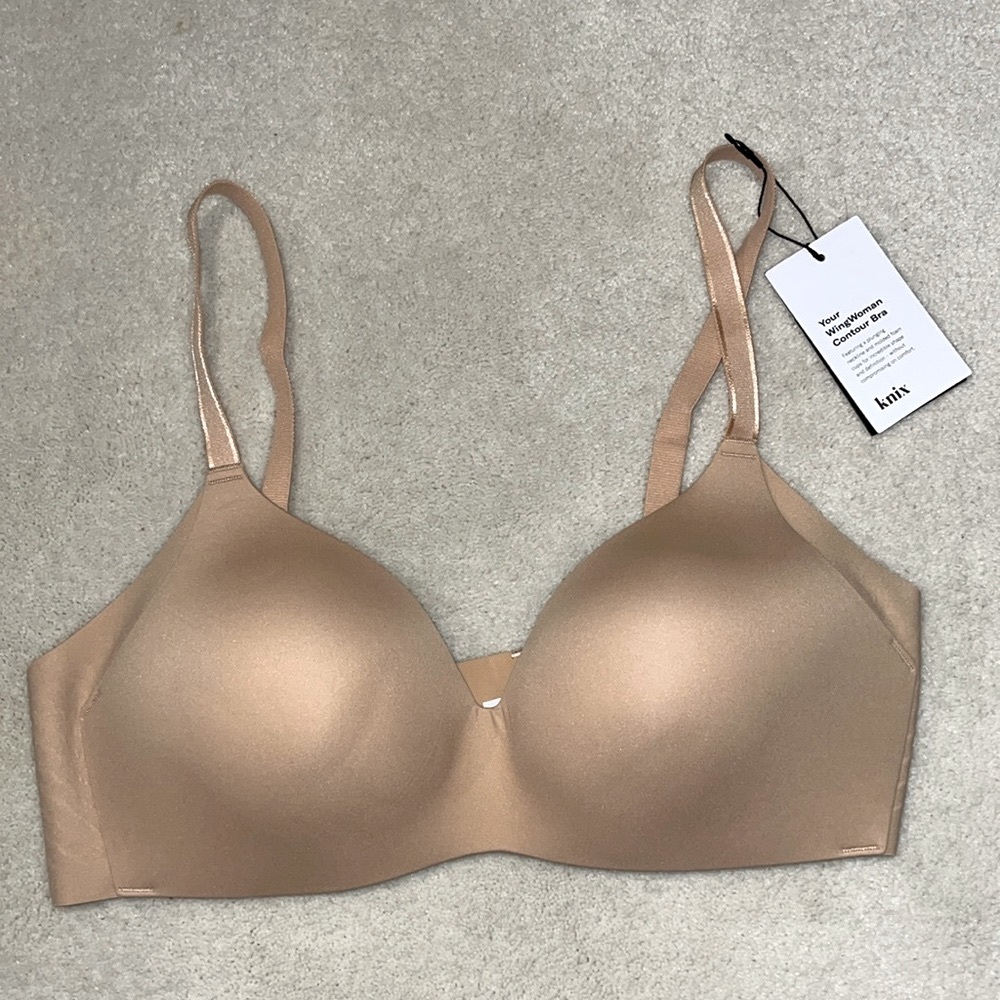 Knix Size 3 Wing Woman Contour Bra in Tan/Beige Wireless T-Shirt NWT